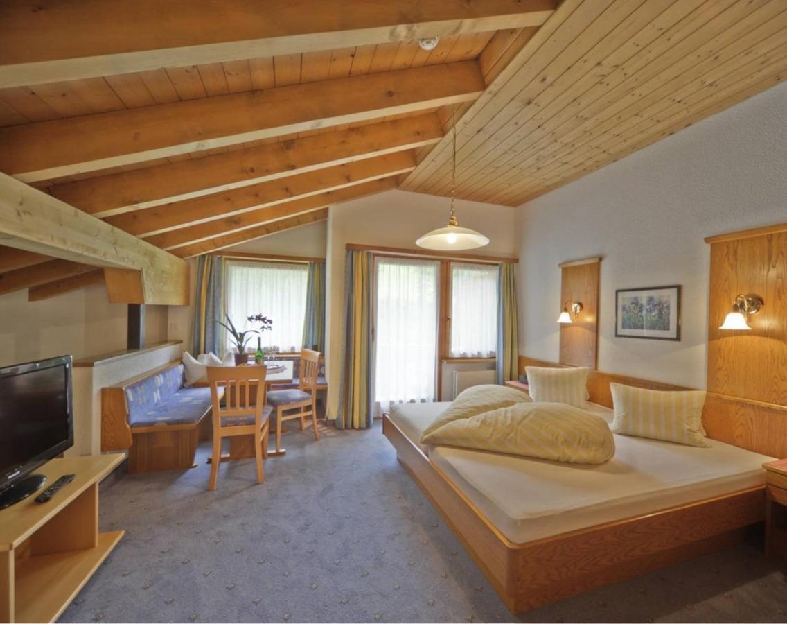 Soliva Hotel & Apartments Samnaun Esterno foto